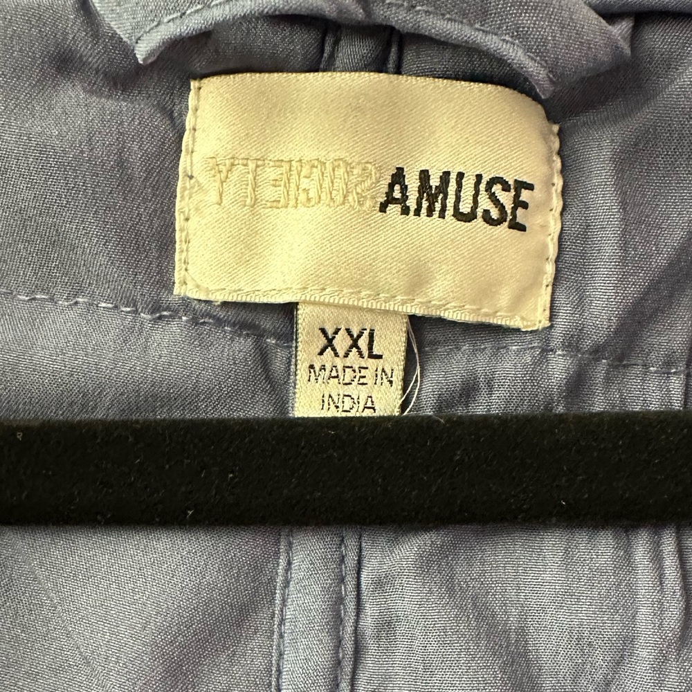 Lightweight Jacket - Picture 3 of 5